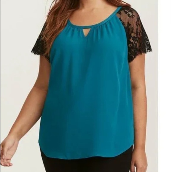 Torrid Size 00 Georgette semi sheer teal blouse with black lace sleeves - Picture 2 of 14